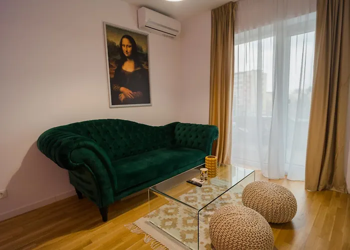 Apartment With View & Large Balcony *
