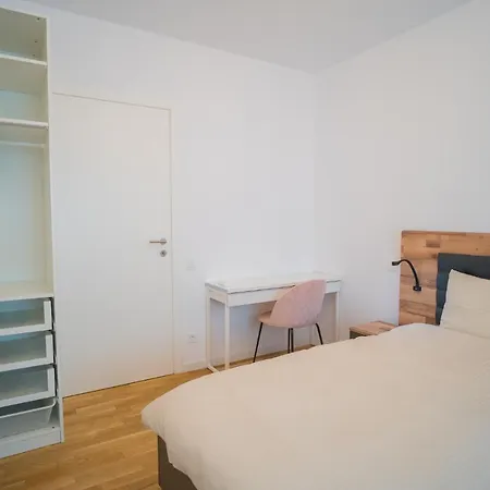 With View & Large Balcony * Bukarest