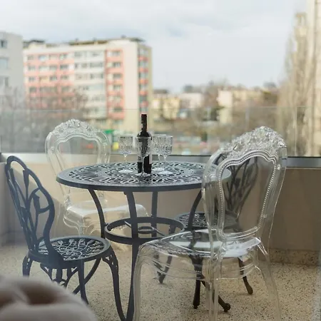 With View & Large Balcony Lägenhet Bukarest