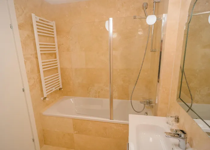 Apartment With View & Large Balcony