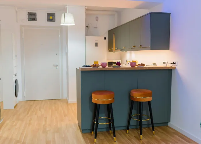 Apartment With View & Large Balcony